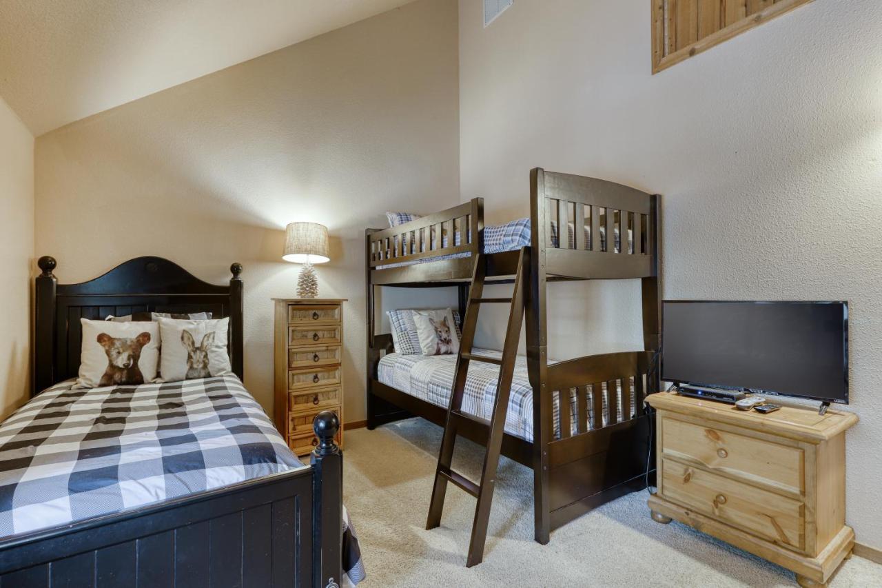 2 Conifer Villa Sunriver Bagian luar foto
