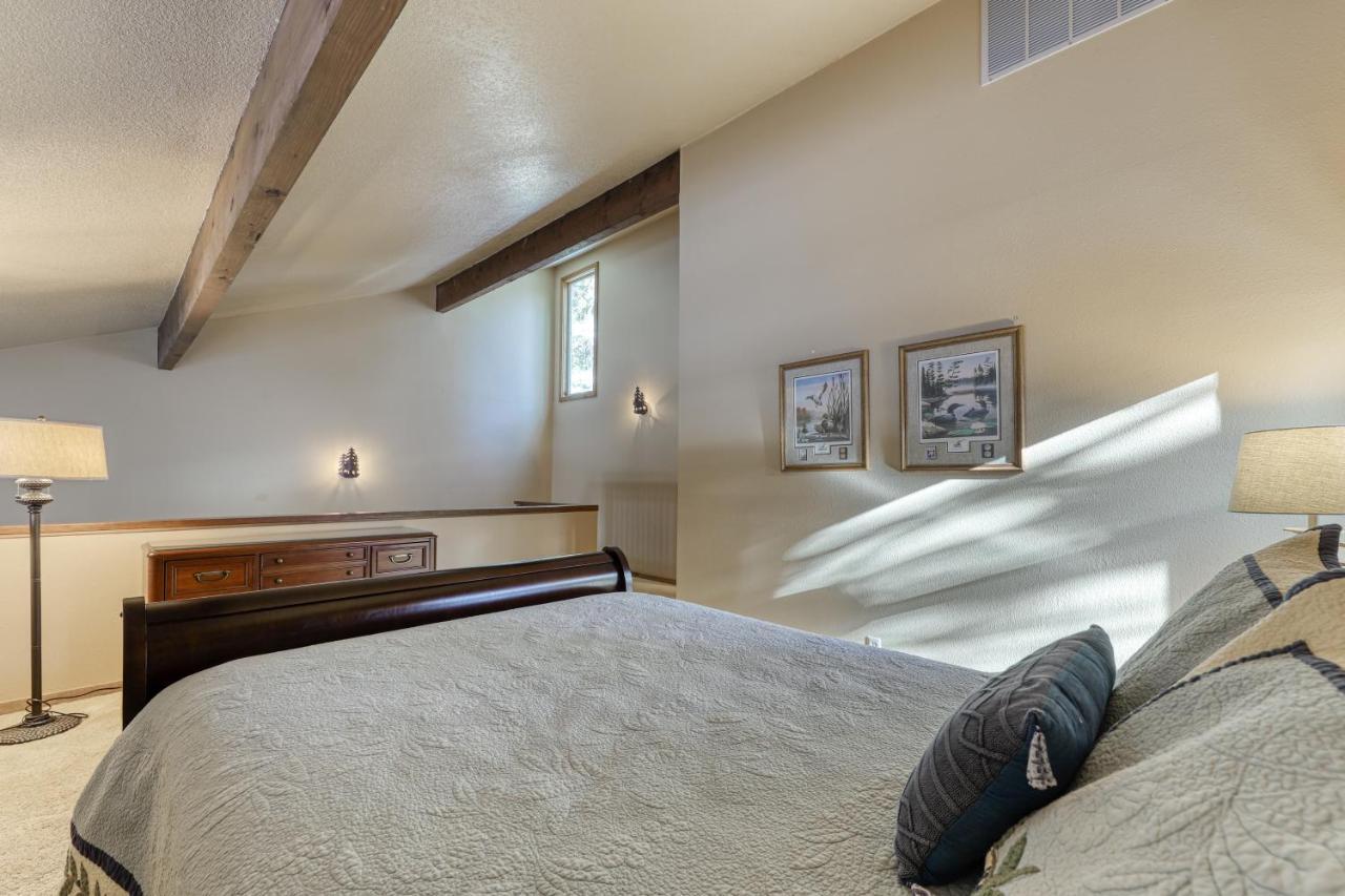 2 Conifer Villa Sunriver Bagian luar foto