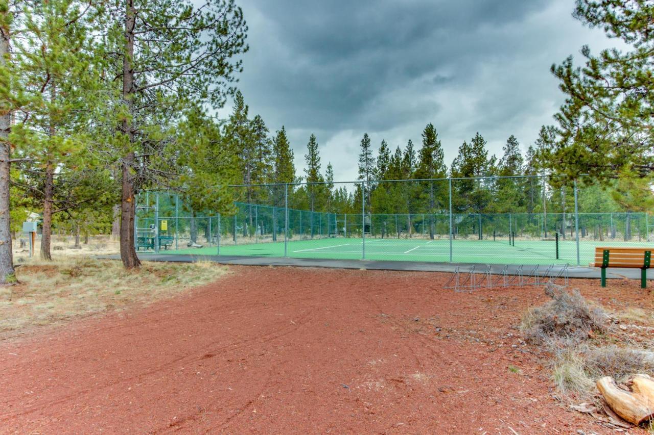 2 Conifer Villa Sunriver Bagian luar foto